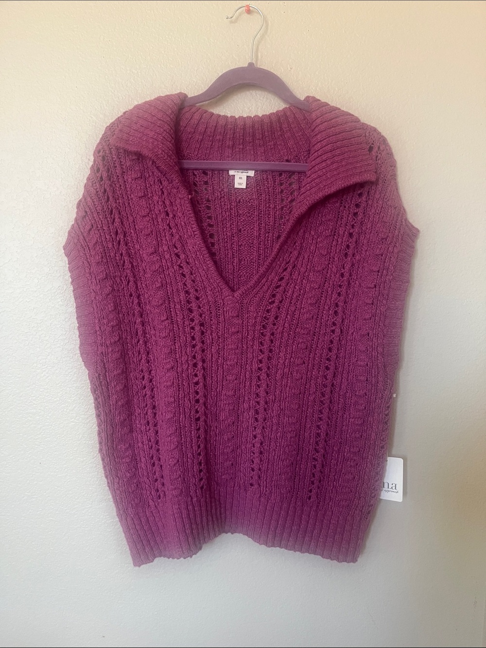 BNWT a.n.a Cable-Knit V-Neck Sweater Vest in Berry Plum